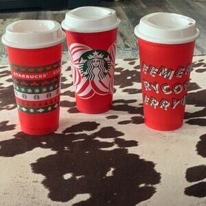 Starbucks Reusabl‎ Christmas Style Coffee Cups with Lids
